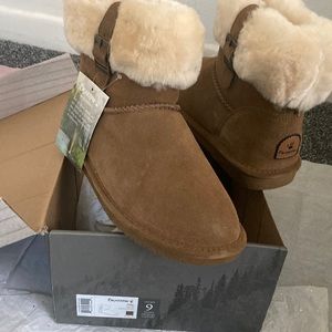 Bearpaw boots hickory 9m nwt
